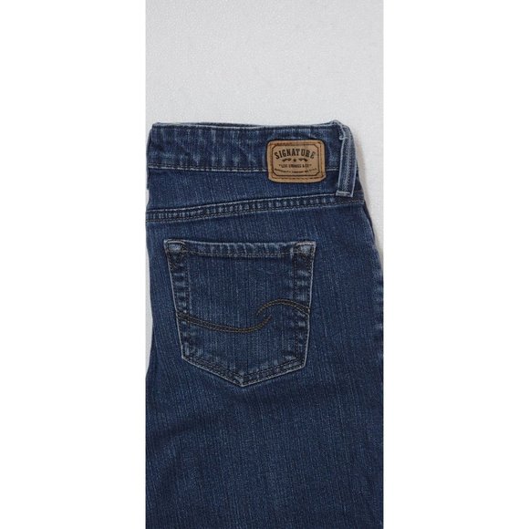 Levi's Signature Women's Blue Jeans Low-Rise Bootcut Leg Misses Sz 4M Medium - Picture 9 of 10
